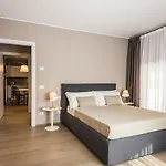 Myplace Corso Como 11 Apartments